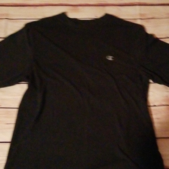 Champion T-Shirt - Picture 2 of 4